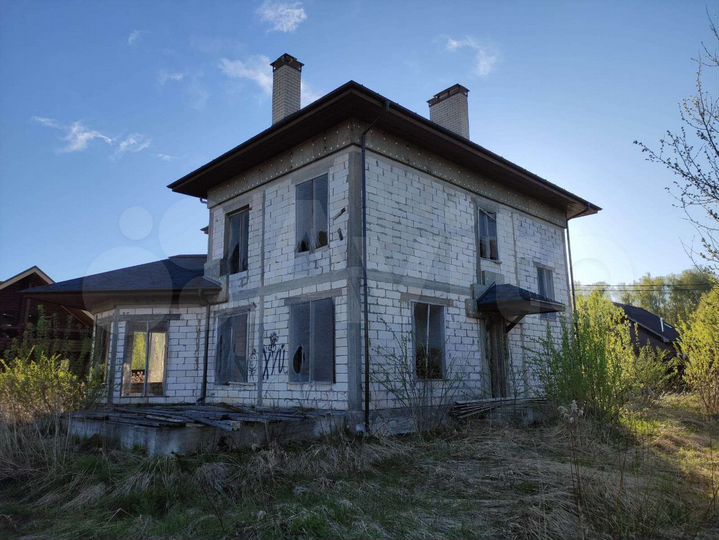 Дача 415 м² на участке 15 сот.