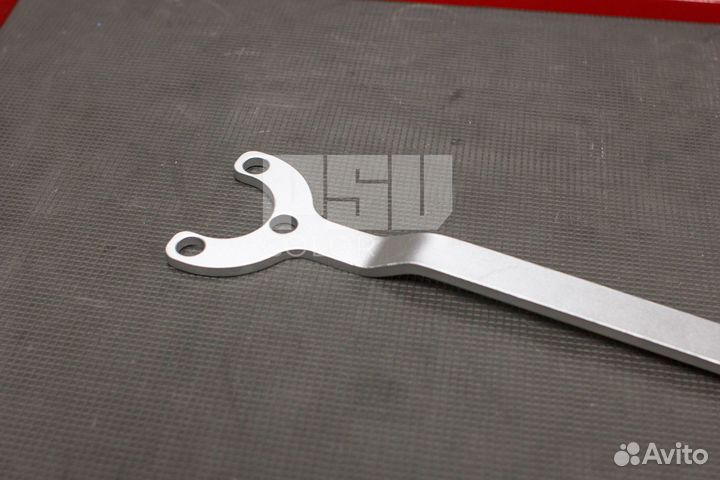 Ключ для фиксации вискомуфты Mercedes