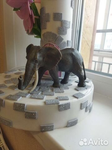 Фигурка слона