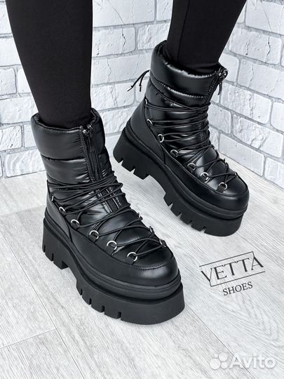 Дутики Луноходы с натуральной шерстью массивные