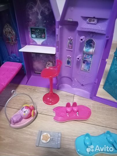 Замок домик для куклы