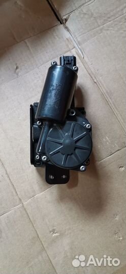 Замок багажника Cadillac Escalade III 2006-2014