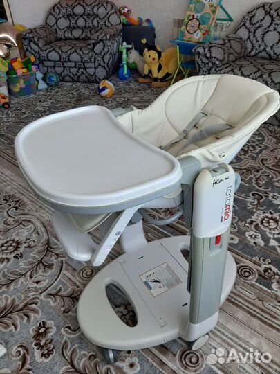 Стул для кормления peg perego tatami follow me