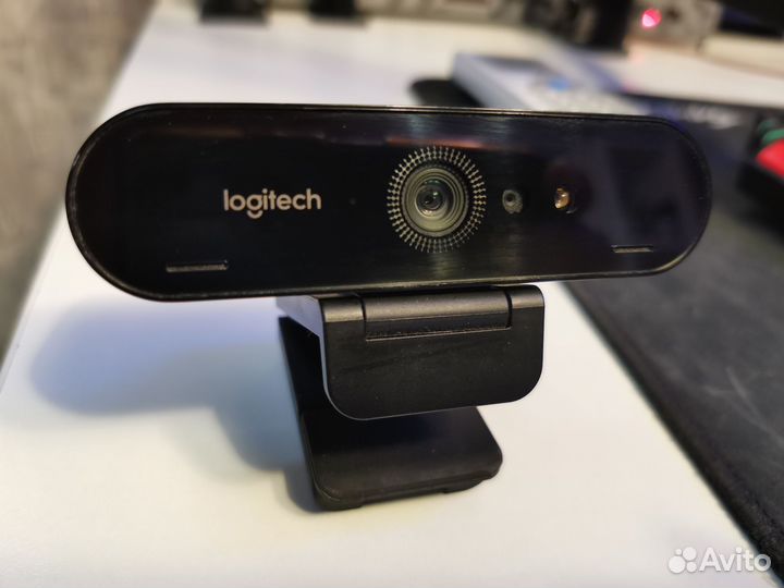 Веб камера logitech Brio