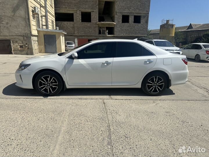 Toyota Camry 2.5 AT, 2017, 140 200 км