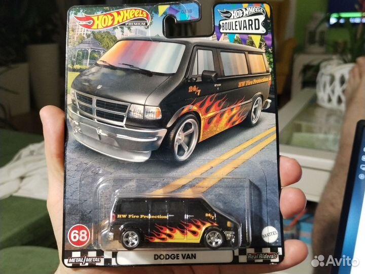 Hot wheels premium dodge van