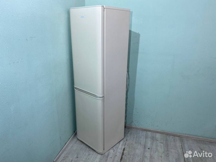 Холодильник Бирюса