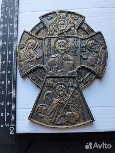 Крест меднолитой