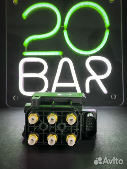 Блок клапанов Volvo XC90