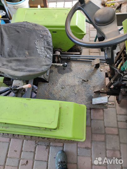 Мини-трактор Crosser CR M-12, 1905