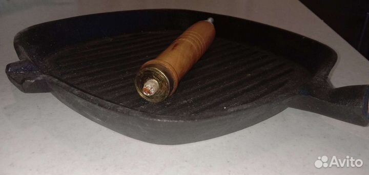 Чугунная сковорода гриль