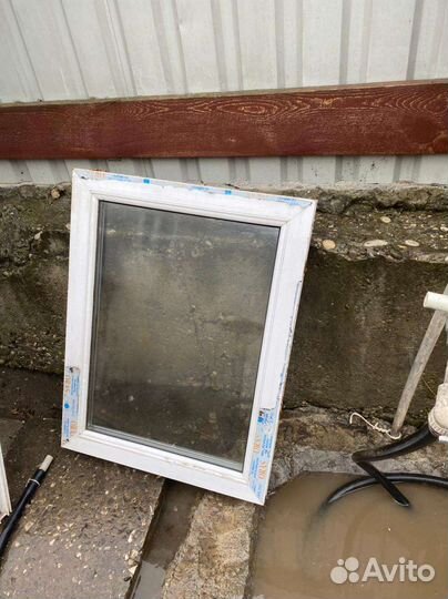 Окна пластиковые бу глухие