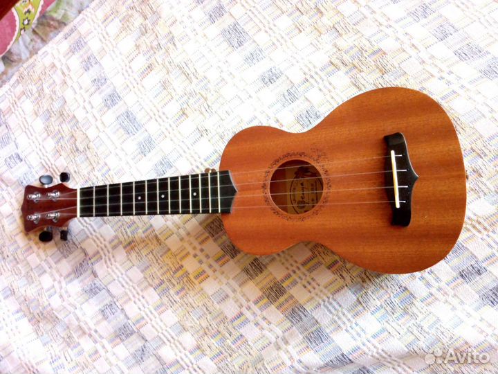 Укулеле enya сопрано с чехлом