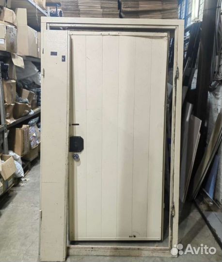Дверь металлическая входная двустворчатая