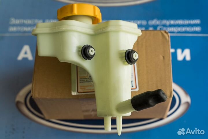 Бачок гур Форд Фьюжн, Форд Фиеста 2001-2012