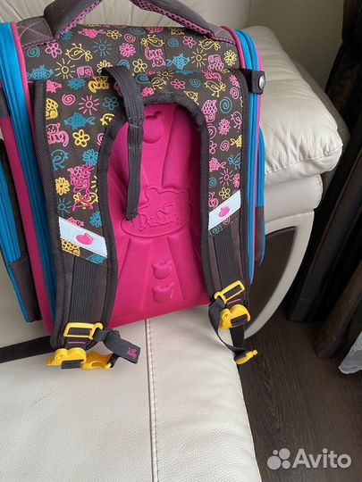 Школьный рюкзак