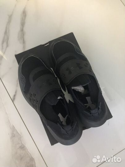 Кроссовки under armour