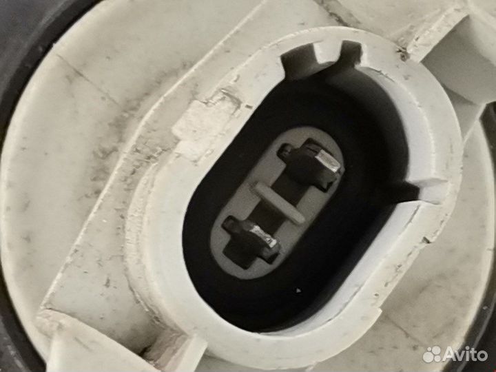 Фара передняя для Renault Scenic 1 260102746R