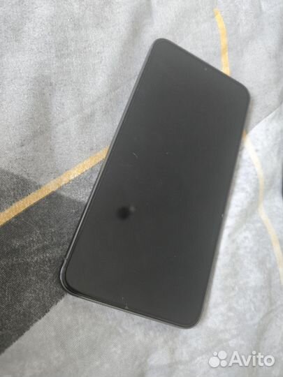 Samsung Galaxy S23+, 8/256 ГБ