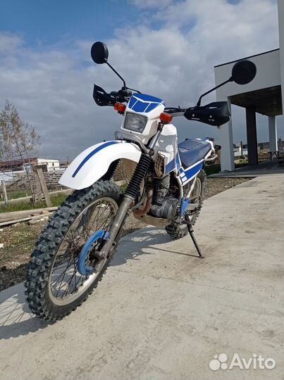 Yamaha Serow XT225 в отличном состоянии