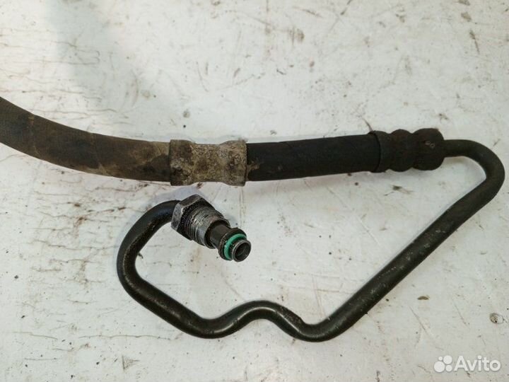 Трубка гур Opel Astra H Z16XER 2012