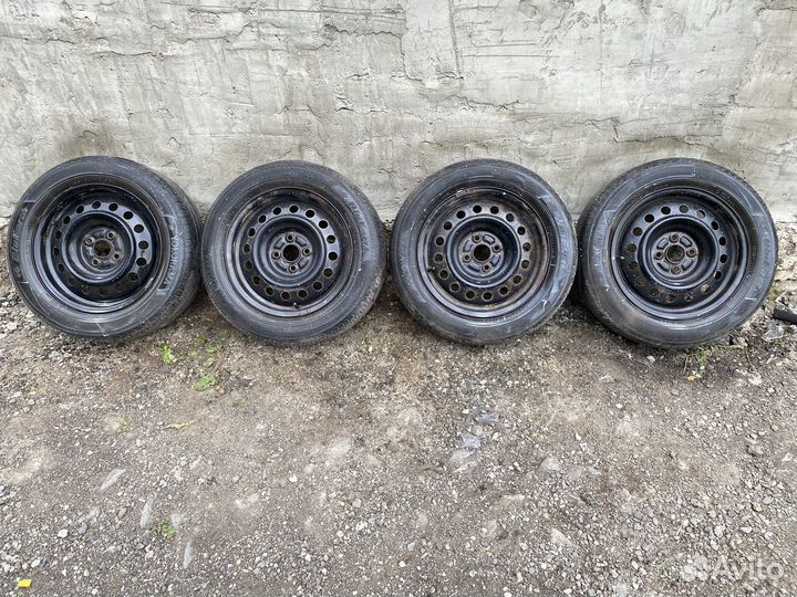 Комплект диск резина 195.60.R15/4*100