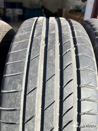 Kumho Ecsta PS71 225/45 R17 91W