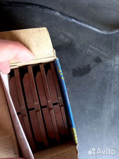 Тормозные колодки mitsubishi