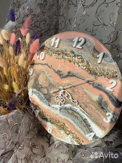 Настенные часы из эпоксидной смолы