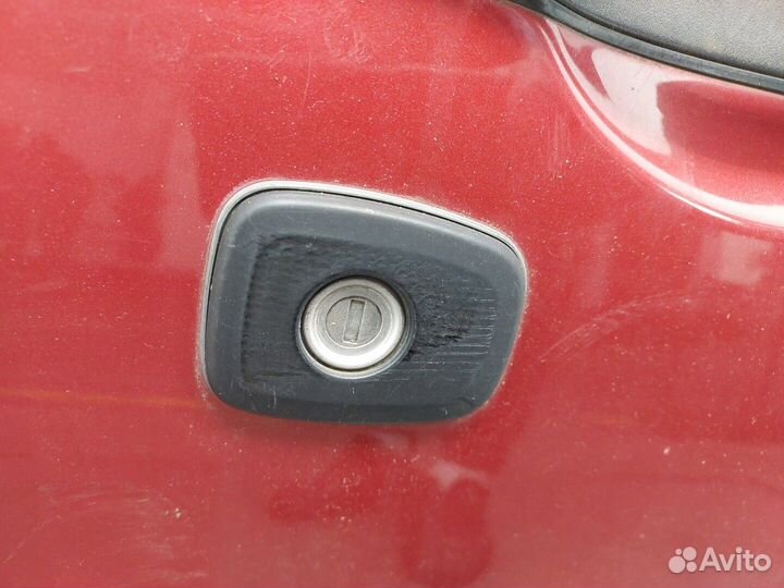 Дверь боковая правая передняя Subaru Forester (S11)