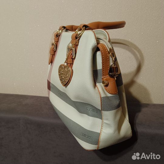 Сумка женская почти новая magnolia