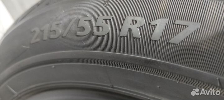 Bridgestone Playz PX-RV II 215/55 R17