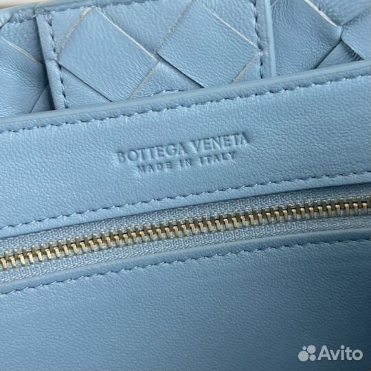 Сумка bottega veneta andiamo 25 голубая