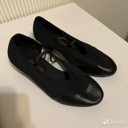 Туфли танцевальные