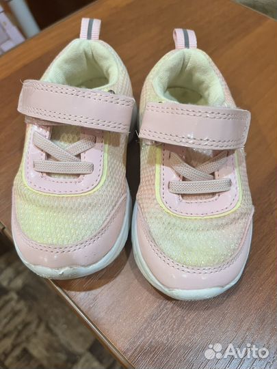 Кроссовки детские 21 размер