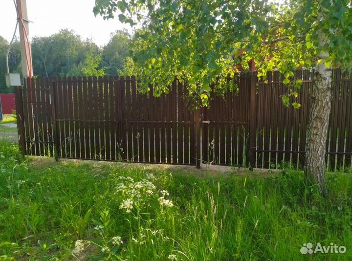Забор из евроштакетника ,ворота, калитки качествен