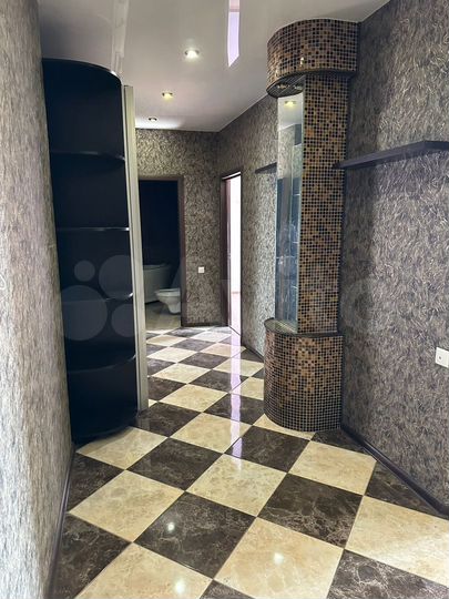 2-к. квартира, 71,5 м², 19/19 эт.