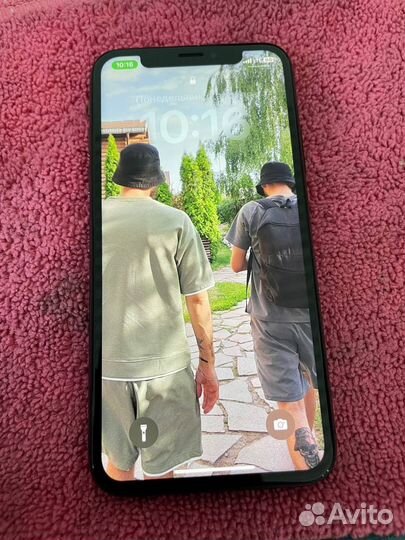 iPhone X, 64 ГБ