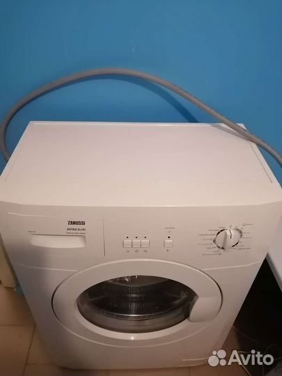 Продаётся стиральная машина Zanussi