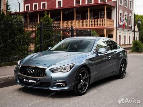 Литые диски Advan R19 на infiti Q50