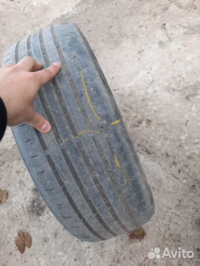 Continental ContiPremiumContact 5 215/60 R16 и 215/60 R16 95H