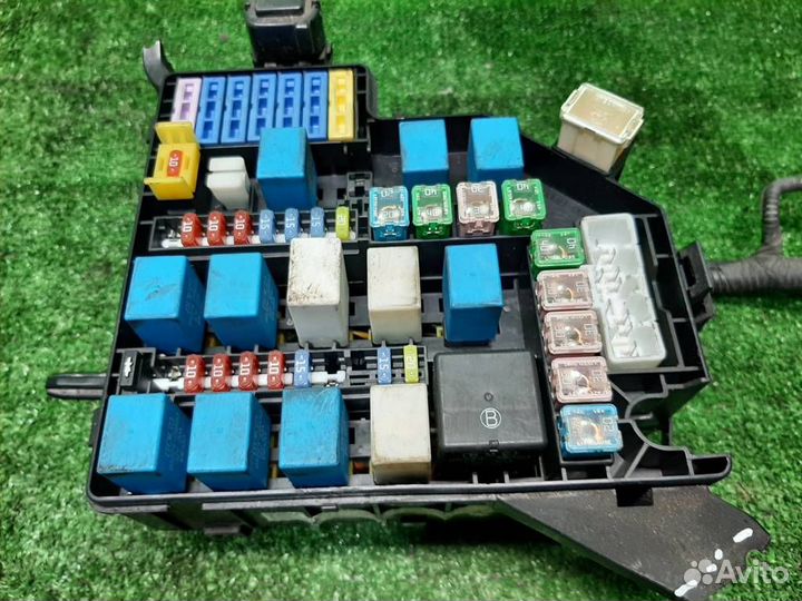 Блок предохранителей моторный Hyundai Matrix 2004