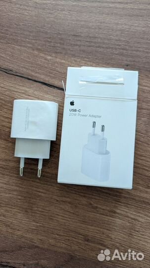 Зарядный блок Aple USB-C 20W оригинал
