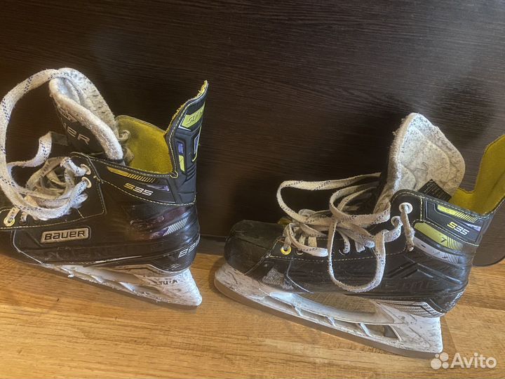 Коньки хоккейные bauer s 35