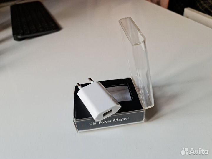 Зарядка Apple USB Power Adapter