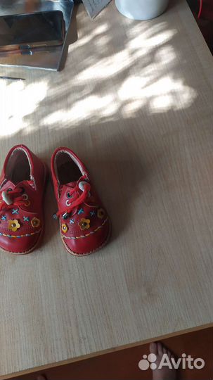 Детские вещи и обувь