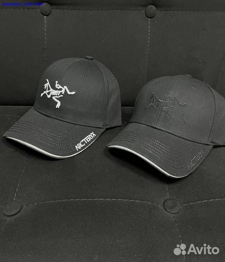 Два цвета для кепки Arcteryx