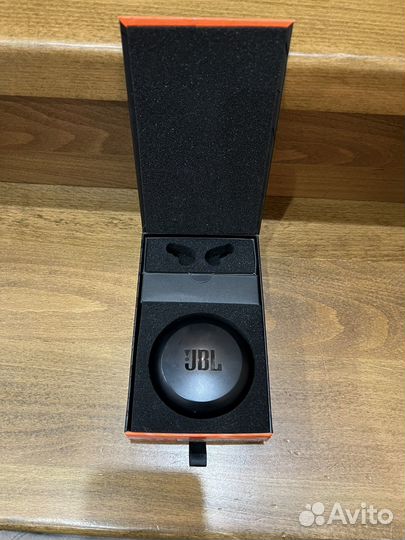 Беспродные наушники jbl free