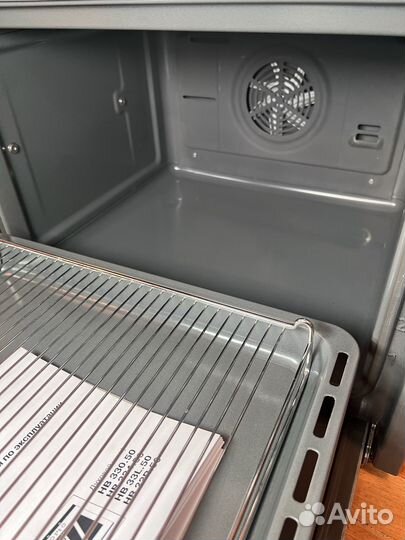 Духовой шкаф Siemens с выкатной дверью