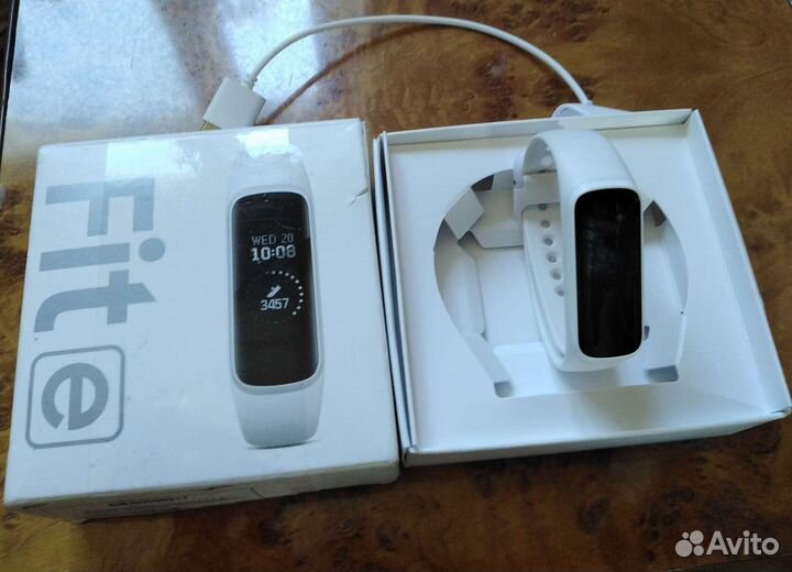 Фитнес браслет - Galaxy Fit E SM-R375 Samsung